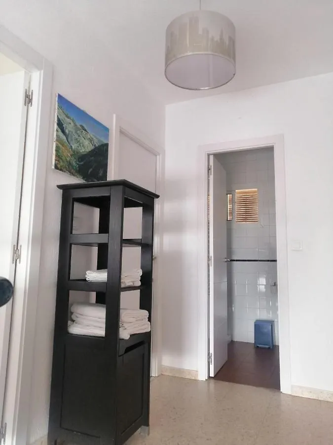 Unifamiliar Adosada Con 3 Dormitorios Y 110M2 Ronda Spain